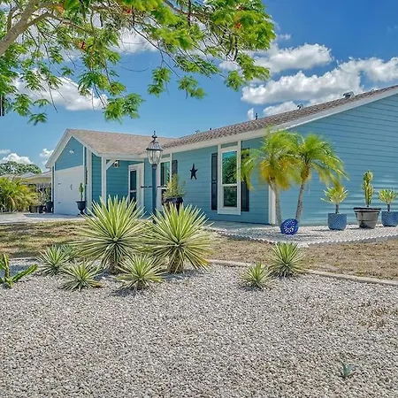 Beautiful Home - Oasis Backyard With Heat Pool
